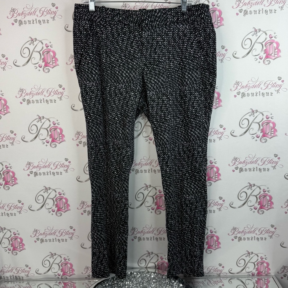 Calvin Klein pants dotted style Black and White Straight Leg Pants